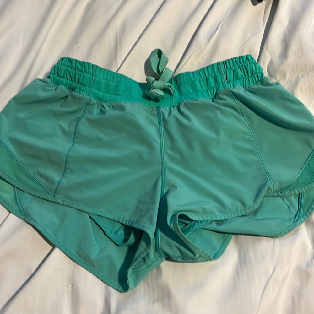 lululemon hotty hot shorts